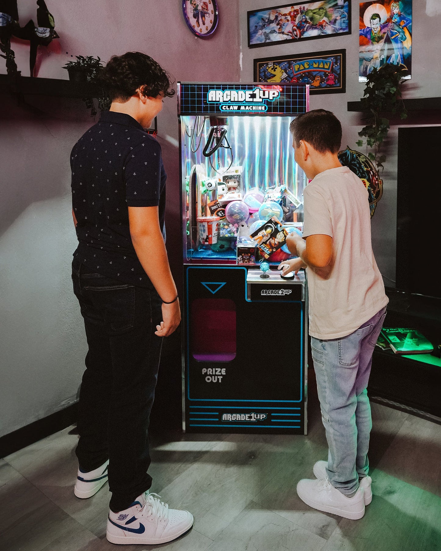 Arcade1Up Claw Machine